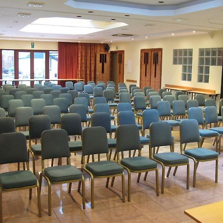 Hotel Best Western County House Saint-Gilles Екстериор снимка