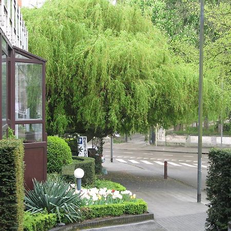 Hotel Best Western County House Saint-Gilles Екстериор снимка