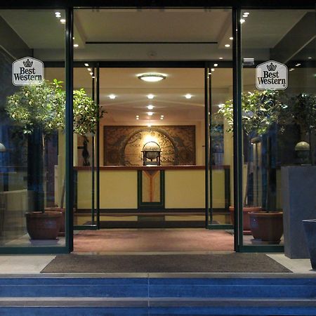 Hotel Best Western County House Saint-Gilles Екстериор снимка