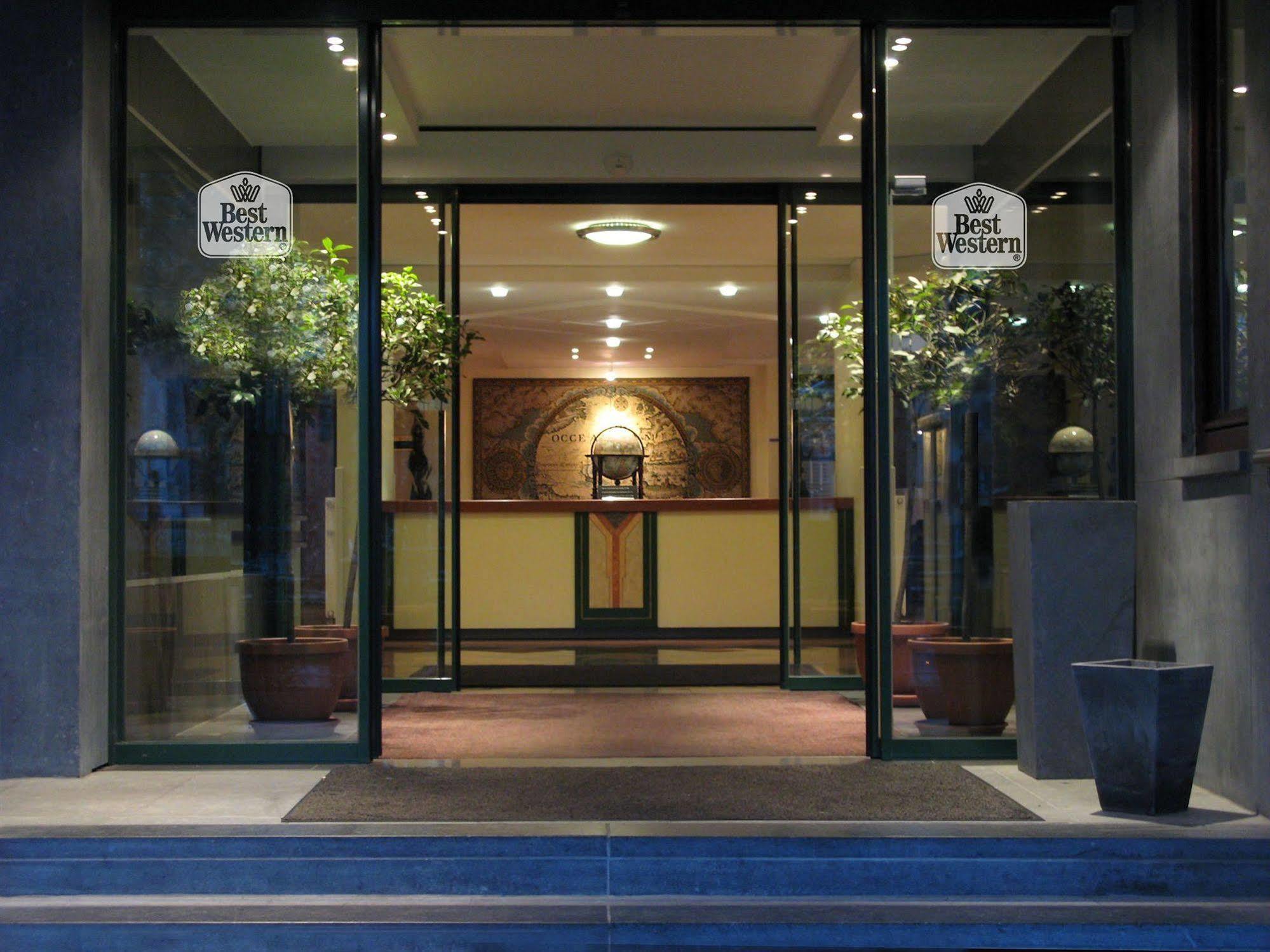 Hotel Best Western County House Saint-Gilles Екстериор снимка
