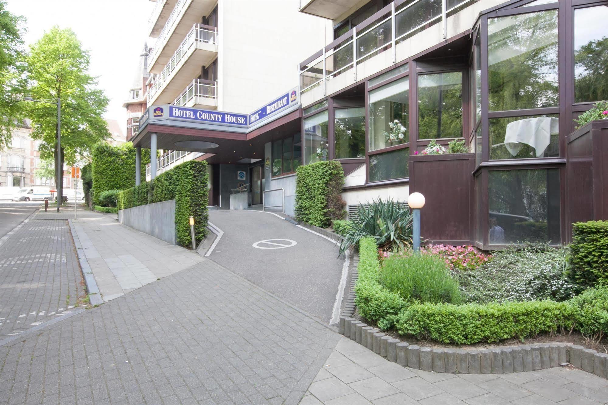 Hotel Best Western County House Saint-Gilles Екстериор снимка