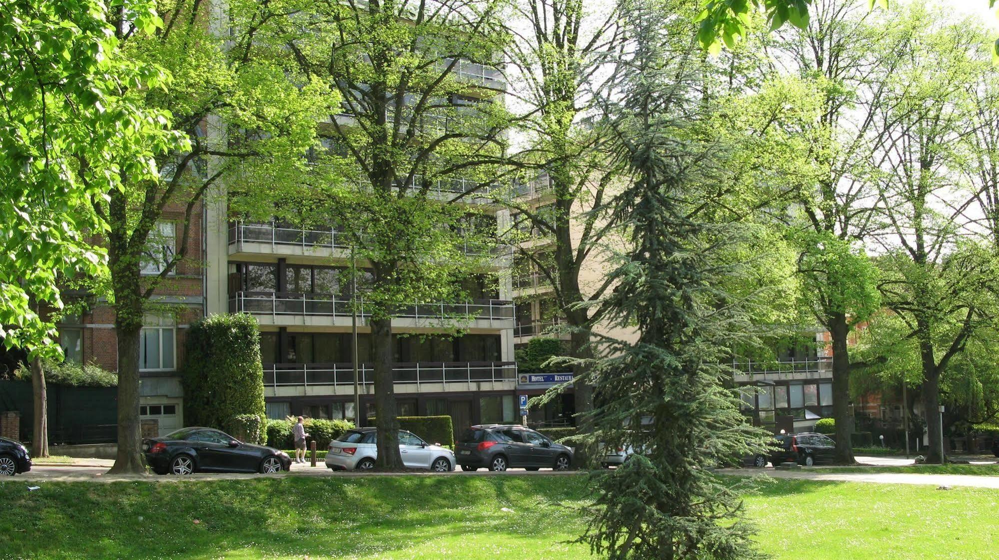 Hotel Best Western County House Saint-Gilles Екстериор снимка