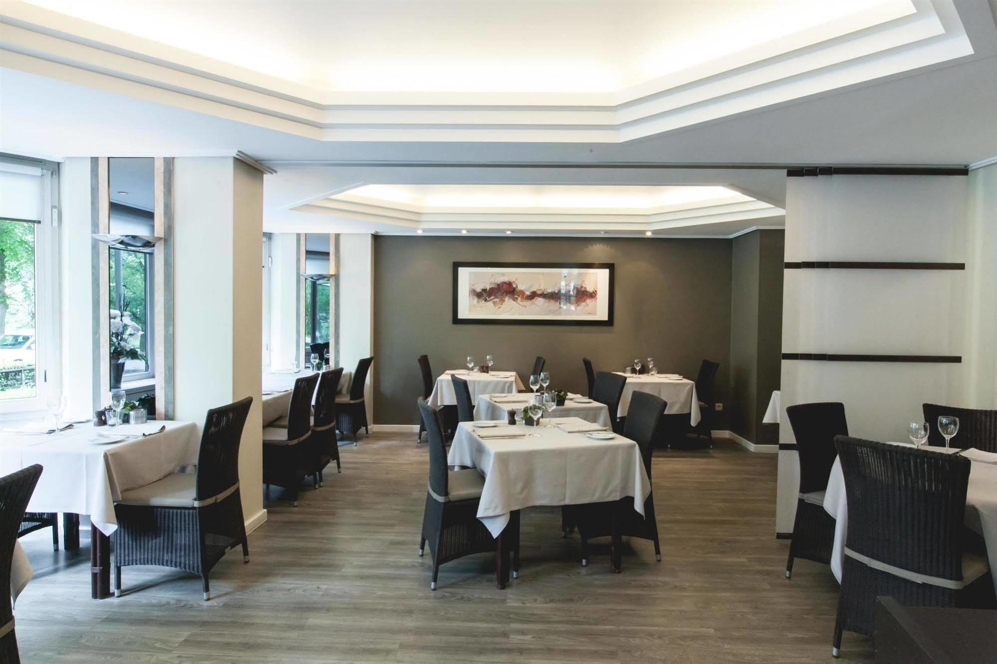 Hotel Best Western County House Saint-Gilles Екстериор снимка